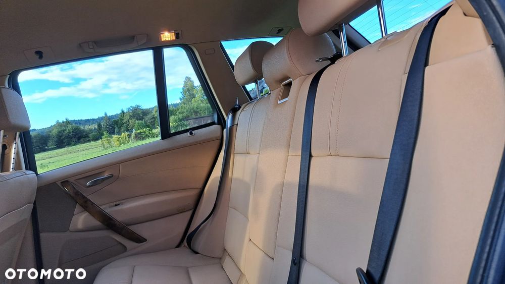 BMW X3 xDrive18d Edition Exclusive - 22
