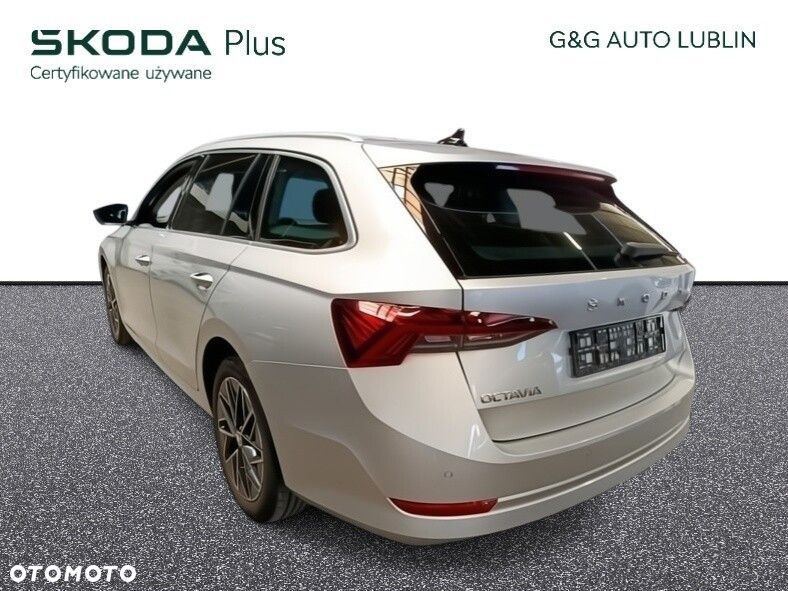 Skoda Octavia 2.0 TDI Style DSG - 4