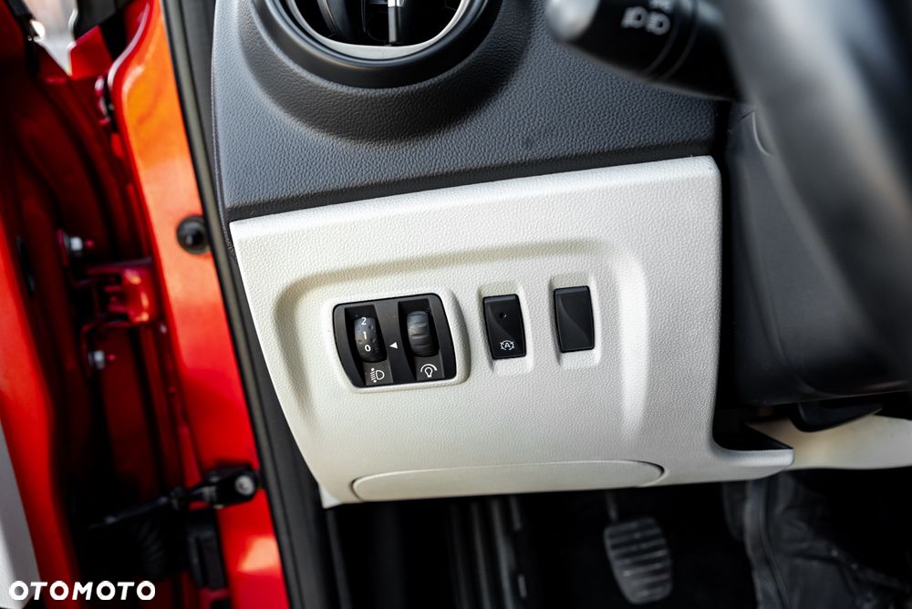 Renault Captur - 29
