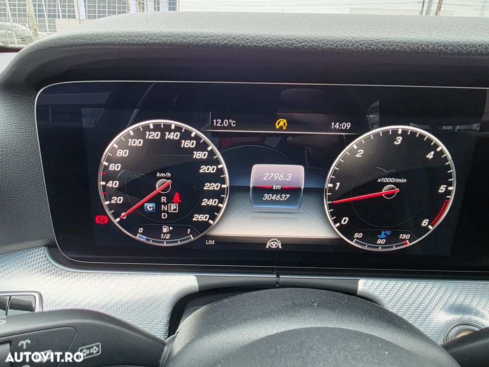 Mercedes-Benz E 400 d 4Matic T All-Terrain 9G-TRONIC Avantgarde - 14