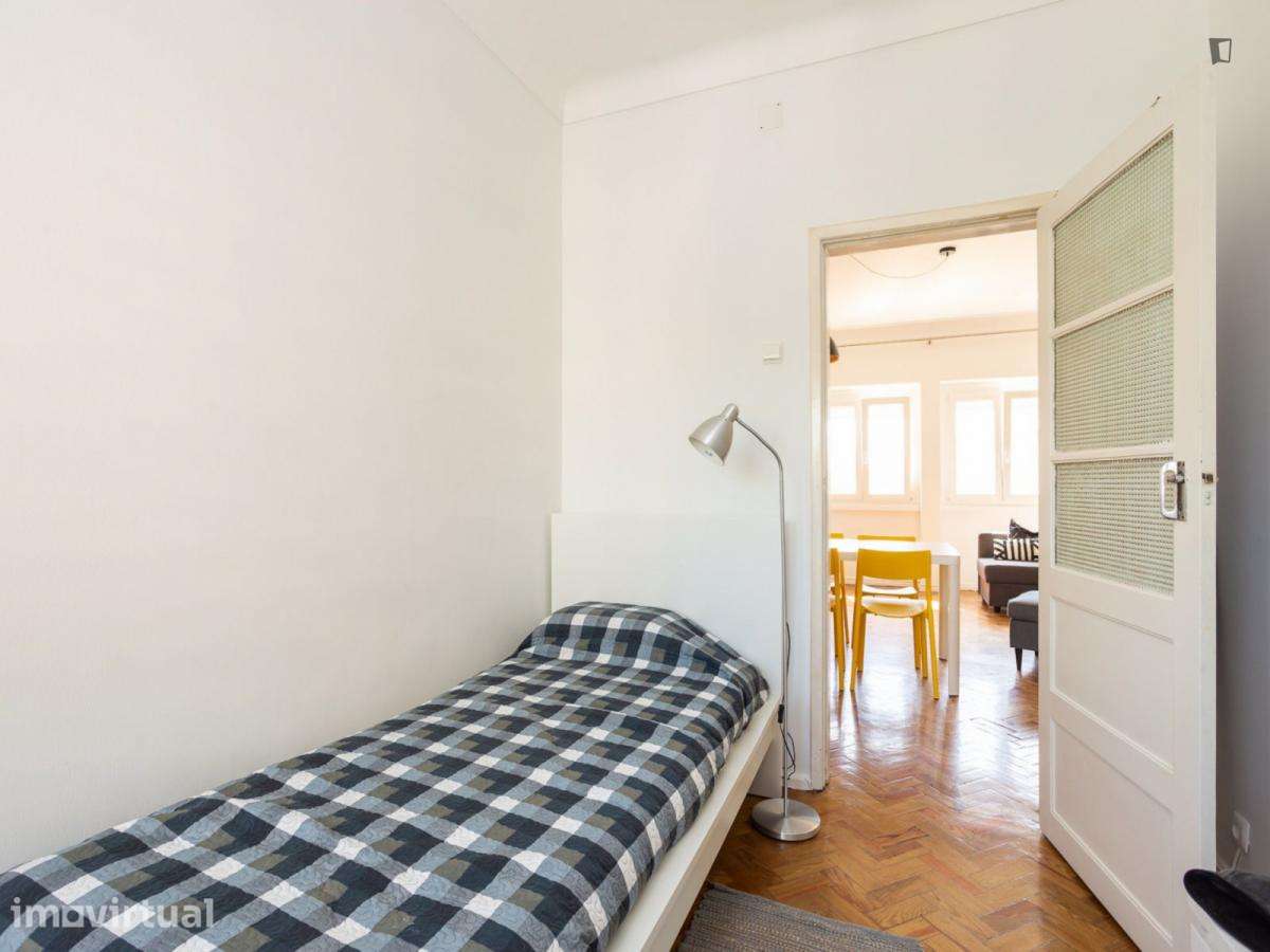 Quarto - localizado em Alvalade Lisbon - Grande imagem: 2/10
