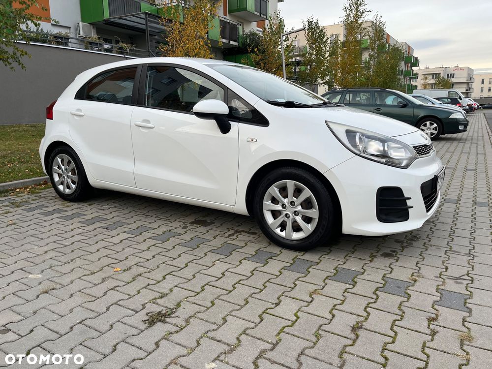 Kia Rio 1.2 L - 20