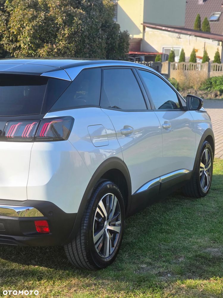 Peugeot 3008 1.5 BlueHDi Allure S&S EAT8 - 4