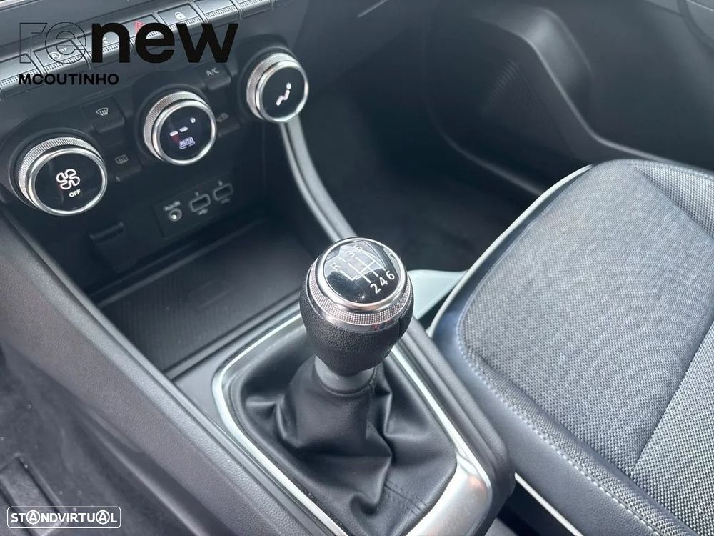 Renault Captur 1.0 TCe Intens - 16