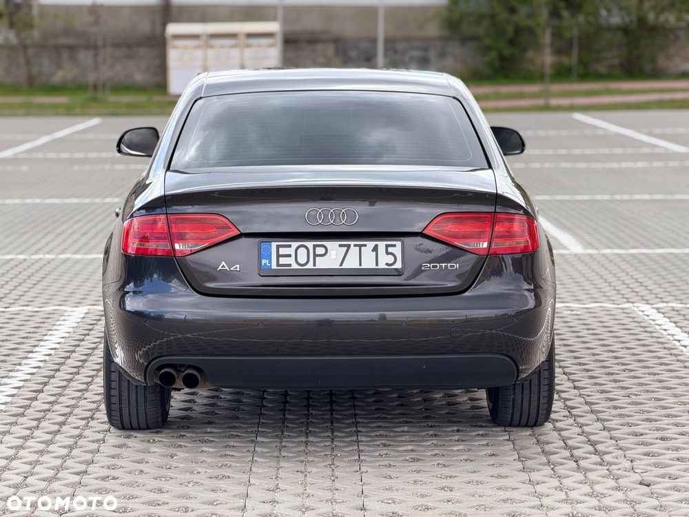 Audi A4 Limousine 2.0 TDI - 4