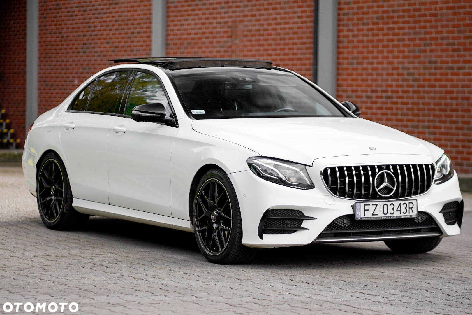 Mercedes-Benz Klasa E 350 BlueTEC 9G-TRONIC Avantgarde - 2