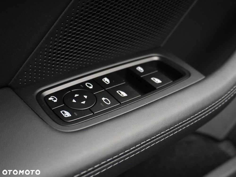 Porsche Taycan 105kWh 4 - 21