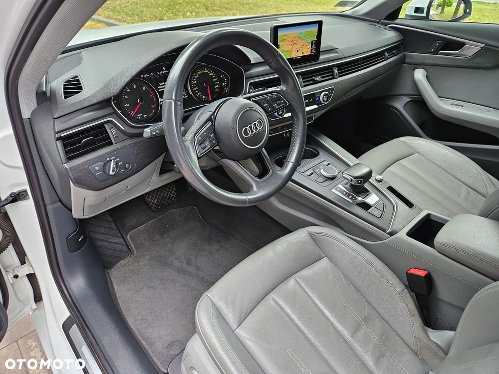Audi A4 Limousine 2.0 TFSI ultra S tronic design - 16