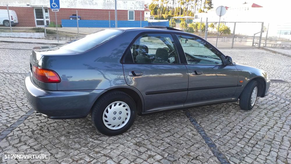 Honda Civic 1.5 LSi 16 V - 7