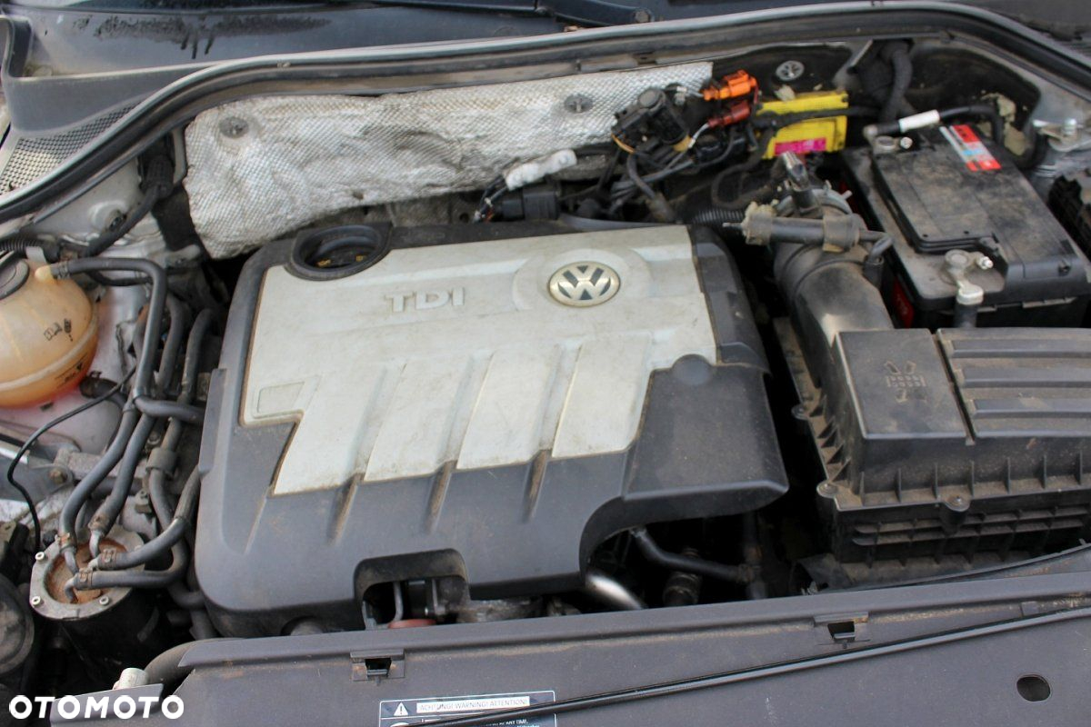 VW Tiguan 5N 2008 2.0TDI CBAB Suv (MASKA, ZDERZAK, LAMPA, BŁOTNIK, DRZWI, SZYBA, FOTEL) - 7