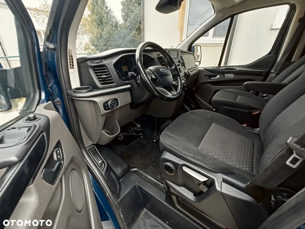 Ford Transit Custom - 10