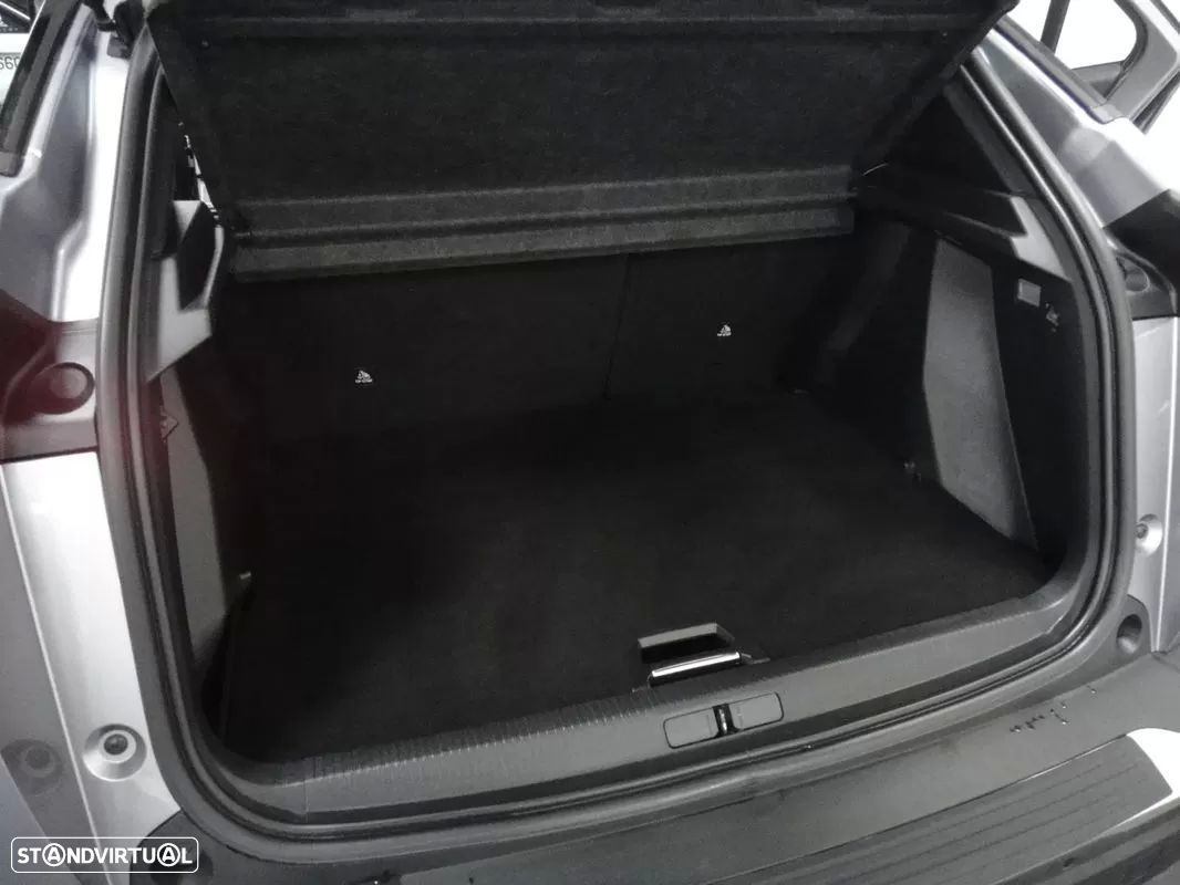 Peugeot 2008 - 17