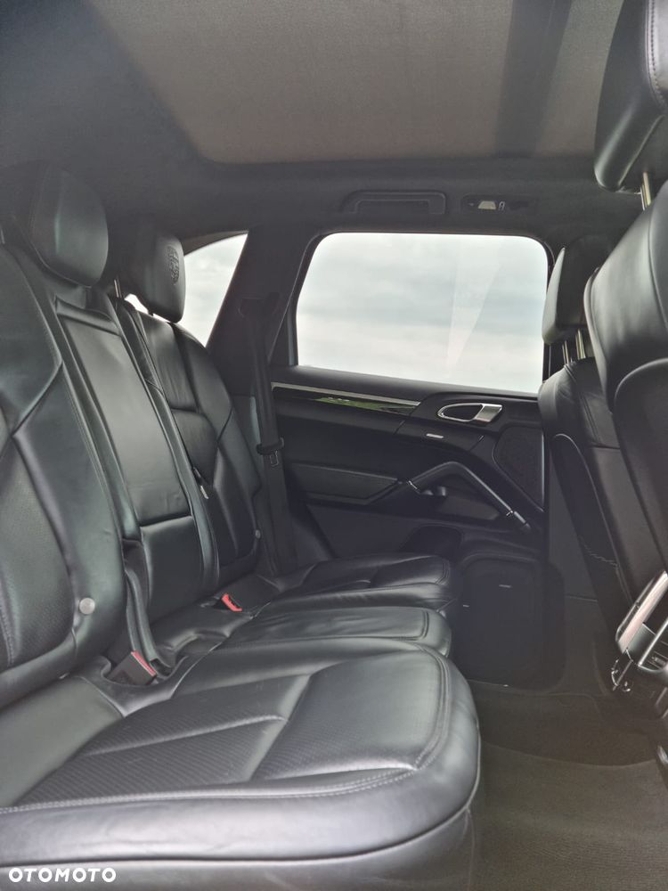 Porsche Cayenne Diesel - 11