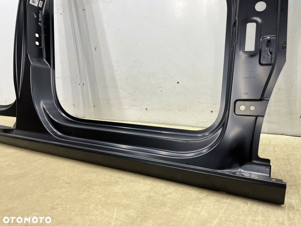 Poszycie VW Caddy 4 IV 2k Connect MK3 20r.- prawy słupek przedni rama drzwi bok poszycie próg - 5