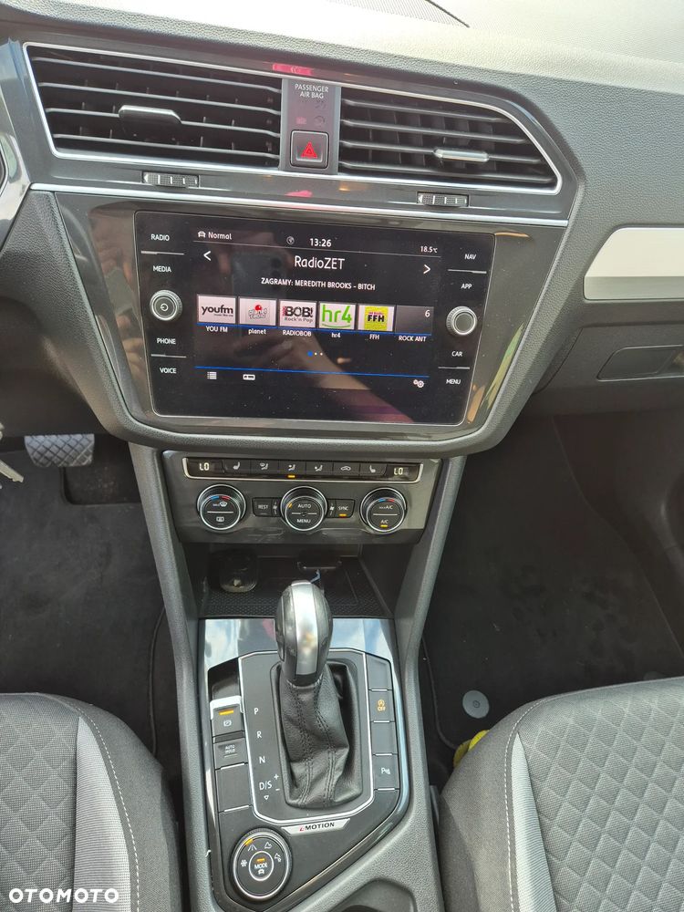 Volkswagen Tiguan - 17