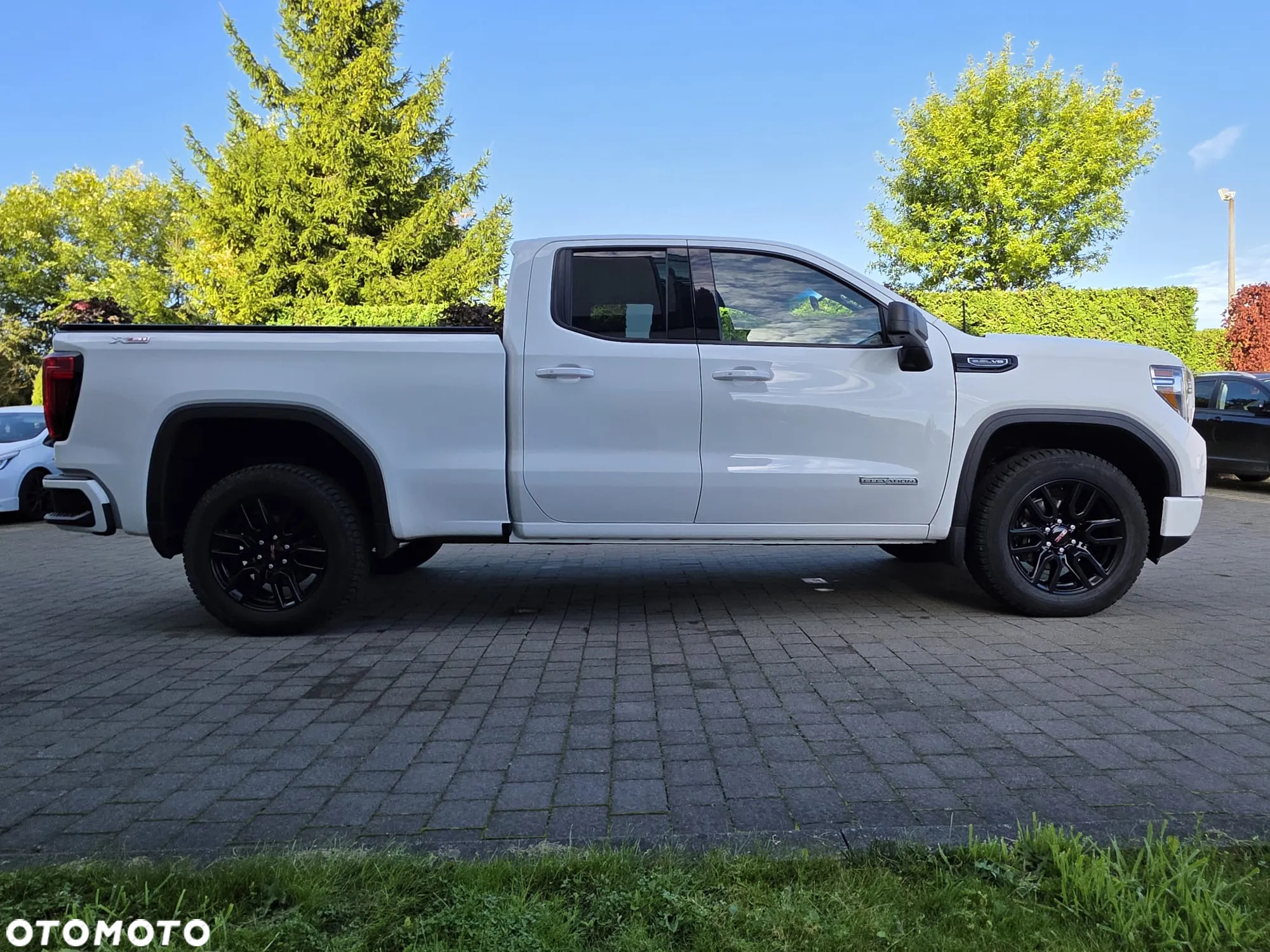 GMC Sierra - 14
