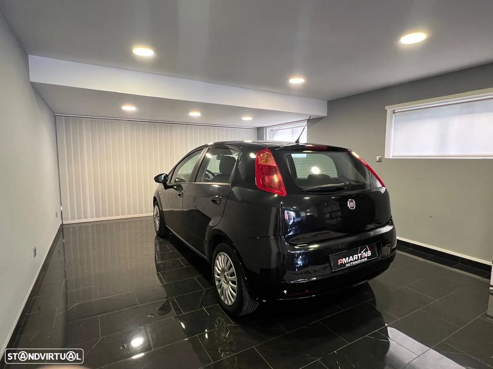 Fiat Grande Punto 1.2 Active - 21