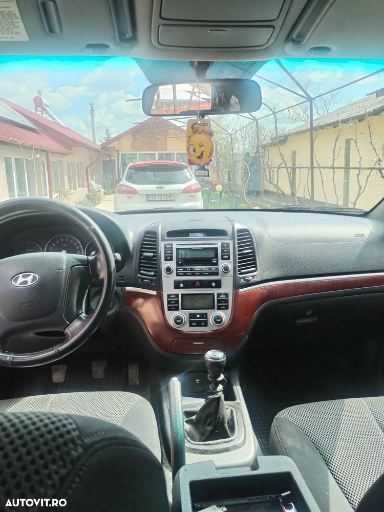 Hyundai Santa Fe - 4