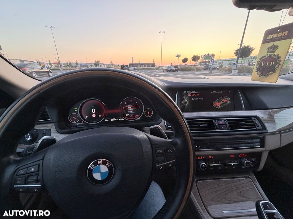 BMW Seria 5 530d xDrive AT - 6