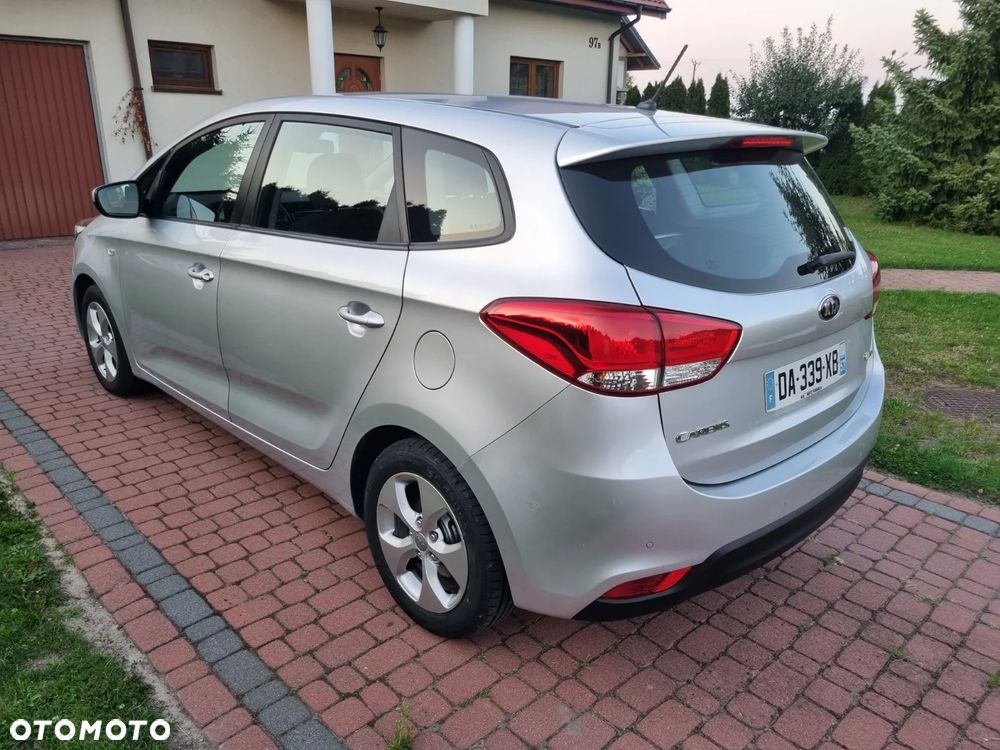 Kia Carens 1.7 CRDi M 7os - 7