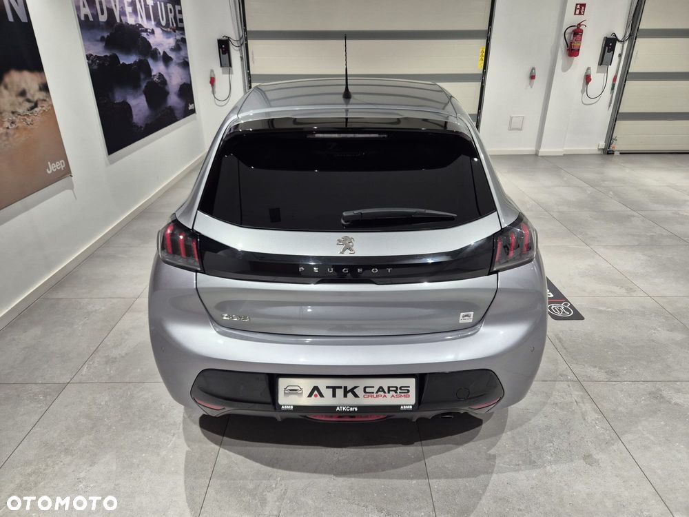 Peugeot 208 1.2 T Allure S&S - 8