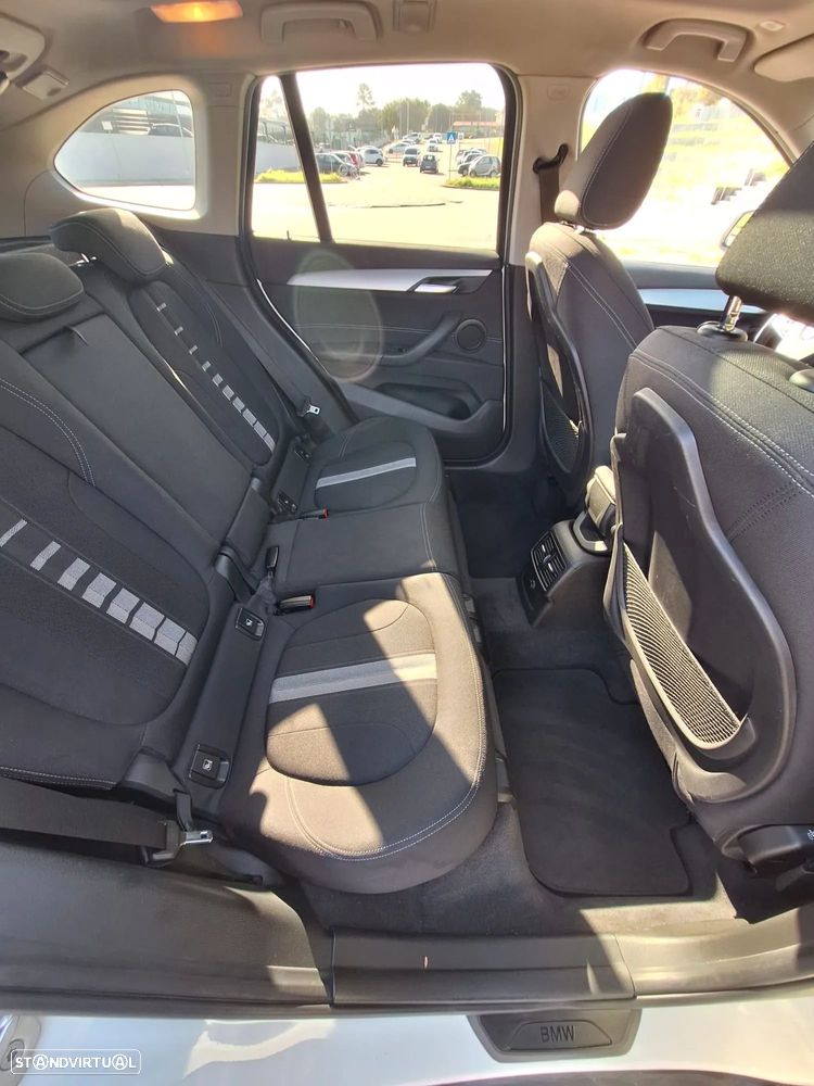 BMW X1 18 d sDrive Auto Line Sport - 19