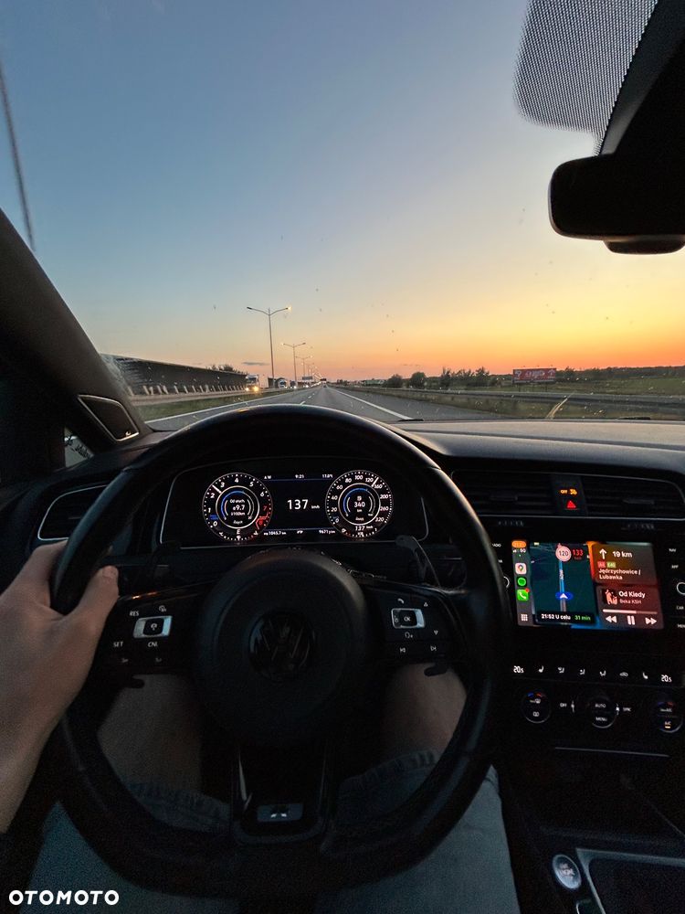 Volkswagen Golf R 4Motion (BlueMotion Technology) DSG - 27