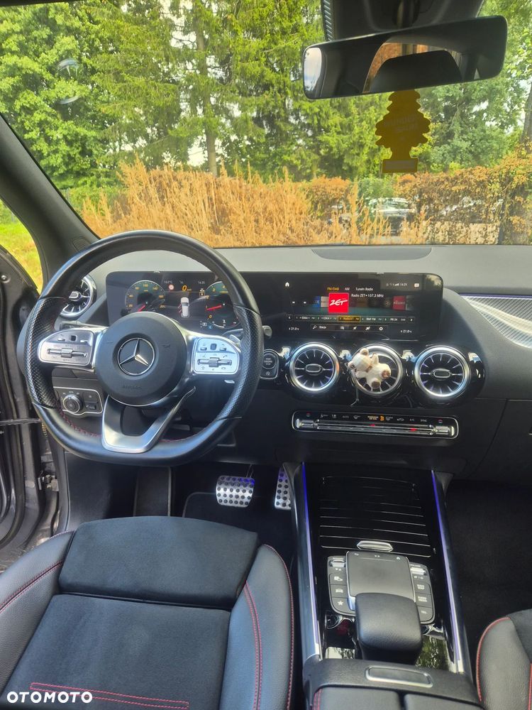 Mercedes-Benz Gla 2023 photo 3
