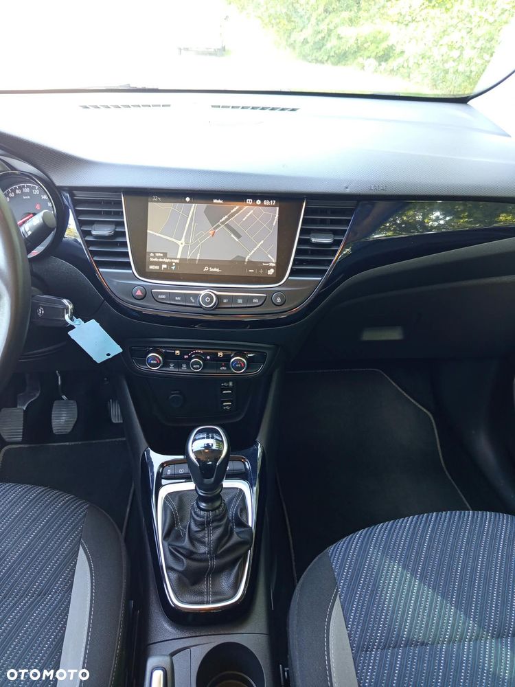 Opel Crossland X - 25