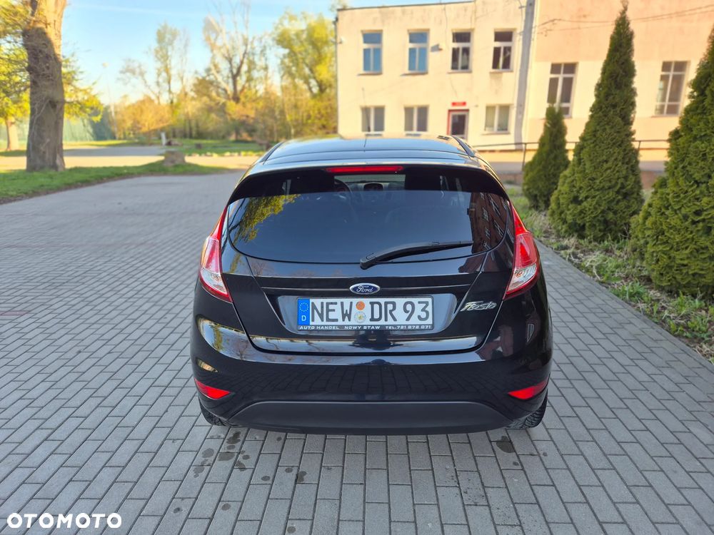Ford Fiesta 1.25 Ambiente EU5 - 16