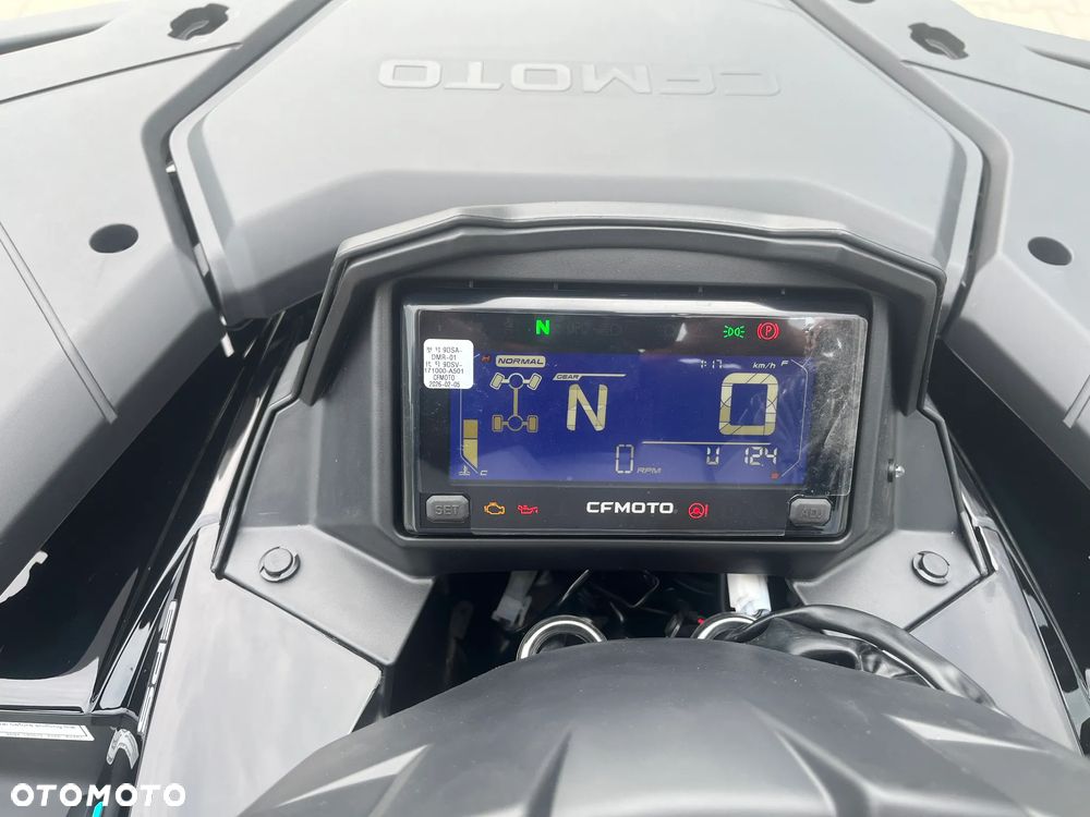 CFMoto CForce - 12