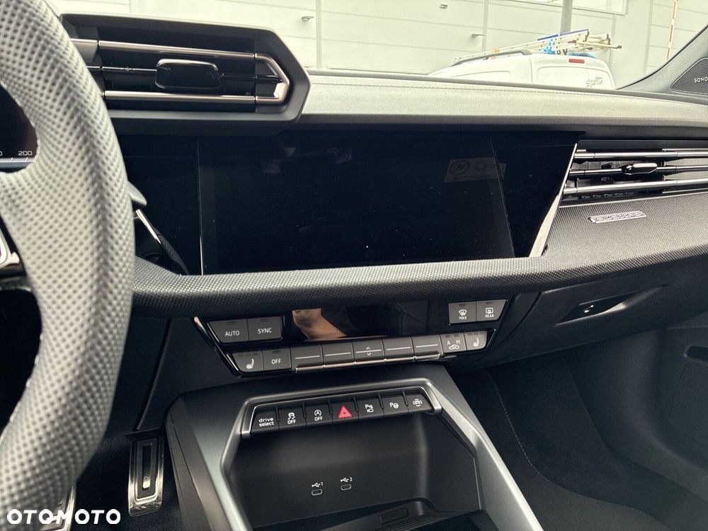 Audi S3 Sportback - 18