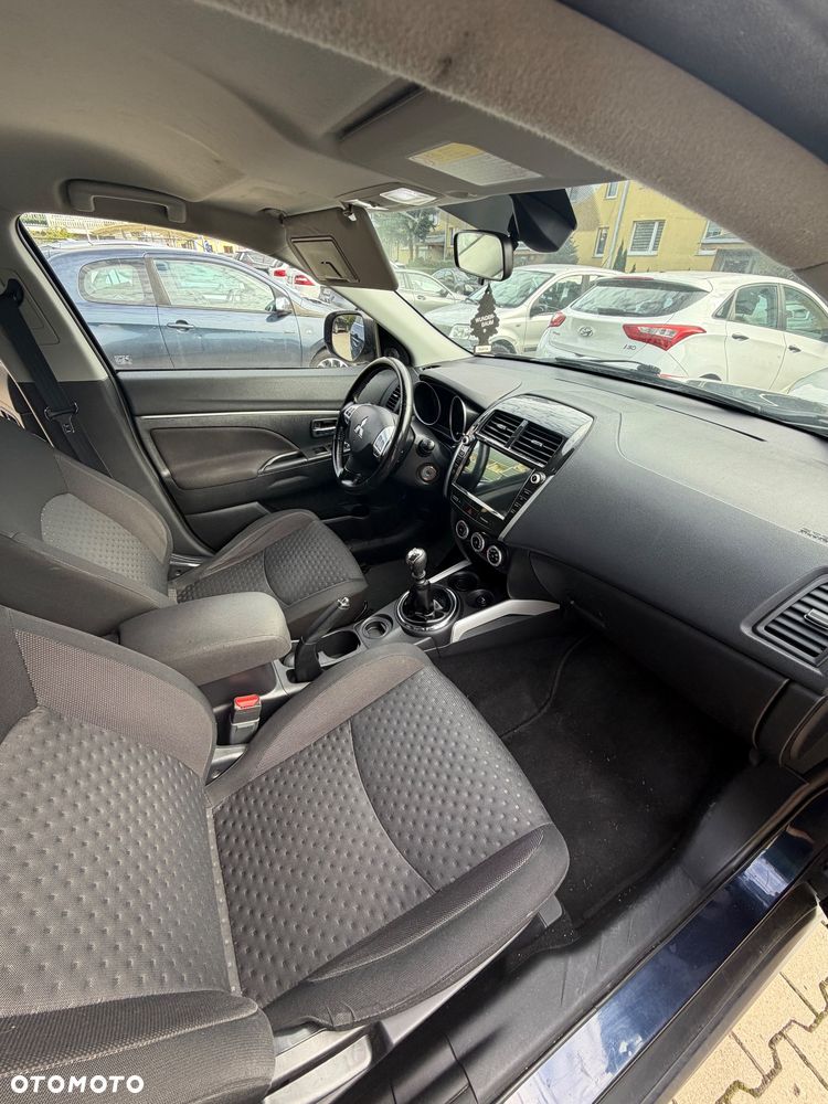 Mitsubishi ASX - 9