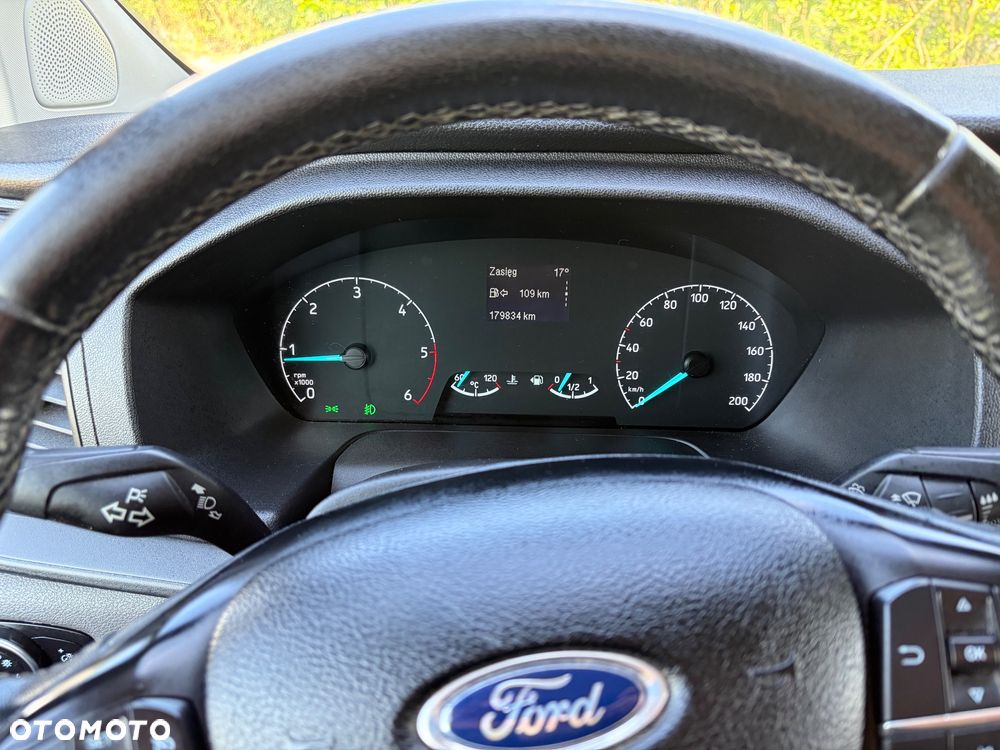 Ford Transit Custom 320 L2H1 Ambiente (bryg.) - 34