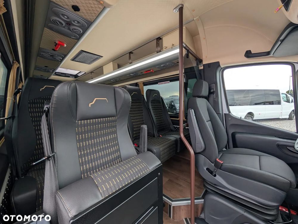 Mercedes-Benz Sprinter 519 - 14