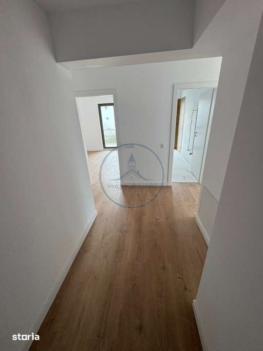 Apartament 3 camere , zona Calea Moldovei - Imagine principală: 2/6