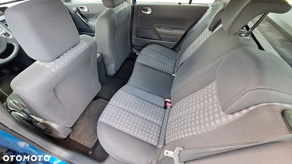Renault Megane 1.6 Authentique - 27