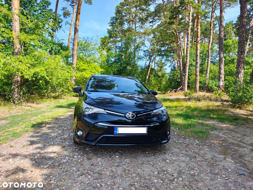 Toyota Avensis 2.0 Premium MS - 2