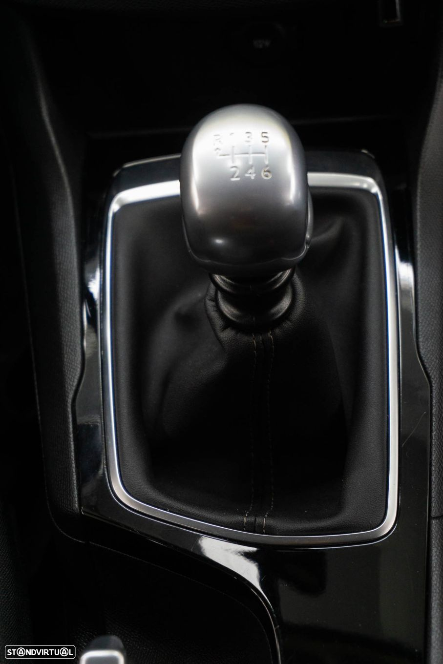 Peugeot 308 1.2 PureTech Allure - 19