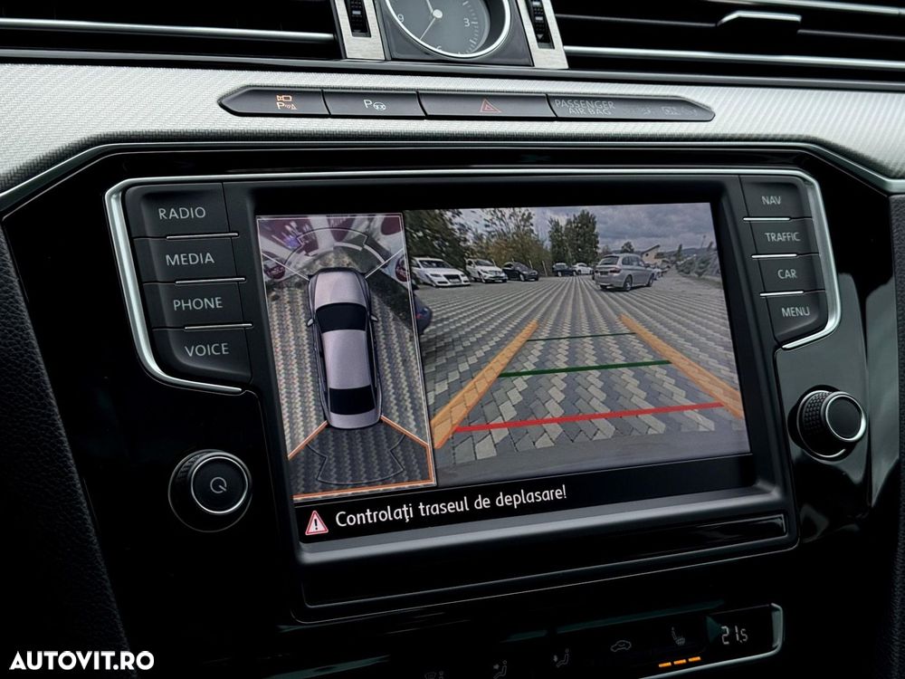 Volkswagen Passat - 15