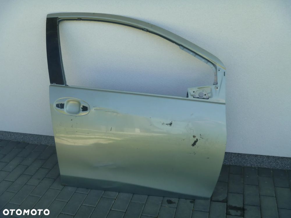 TOYOTA YARIS III 2011-2014 ZDERZAK PRZEDNI - 11