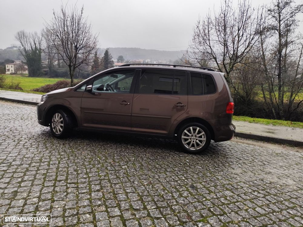 VW Touran 1.6 TDI DPF BlueMotion Highline - 5