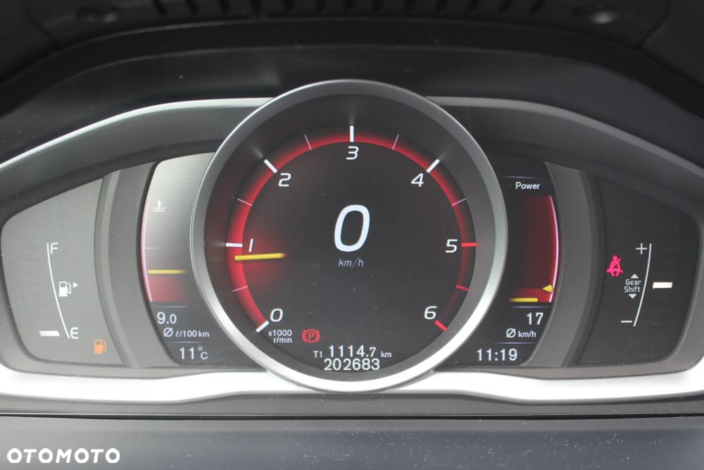 Volvo V60 - 15