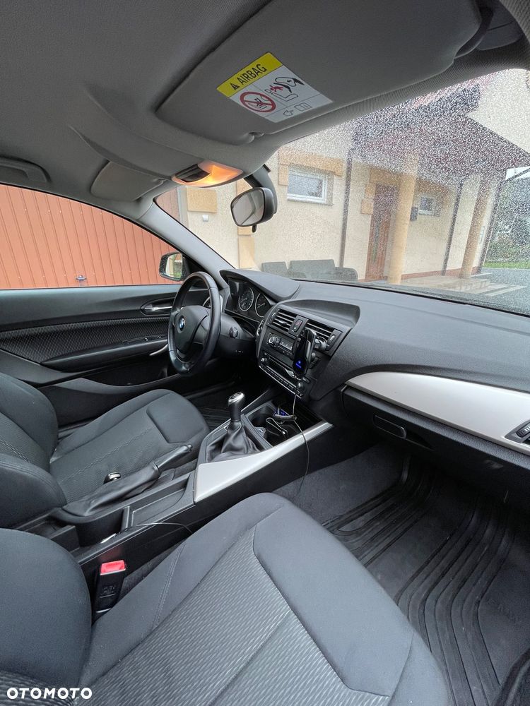 BMW Seria 1 114i Sport Line - 6