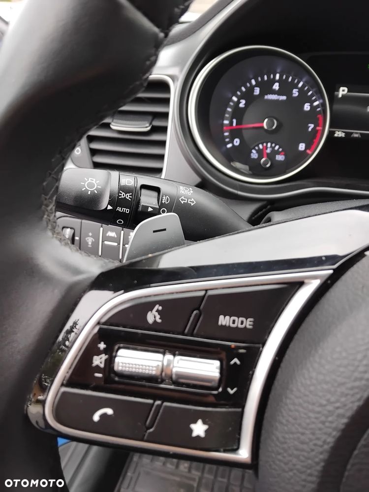 Kia XCeed 1.5 T-GDI M DCT - 12