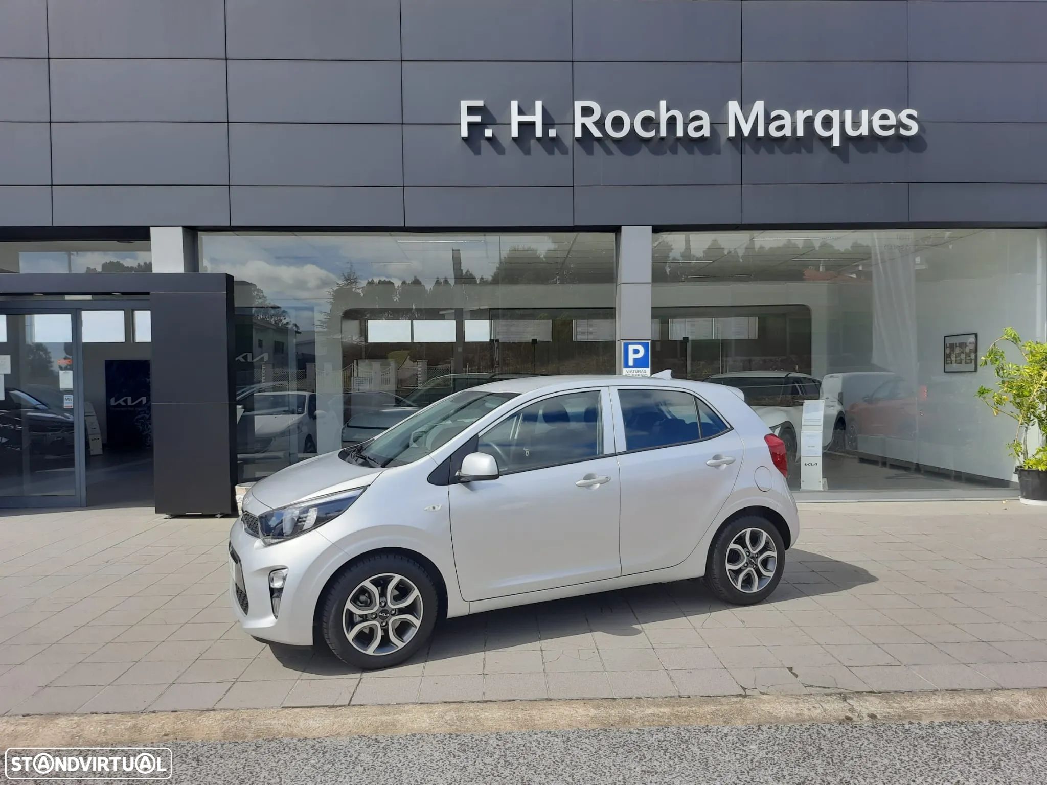 Kia Picanto 1.0 CVVT Urban - 1