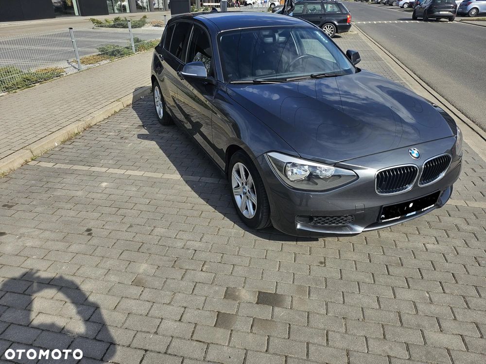 BMW Seria 1 116i - 4