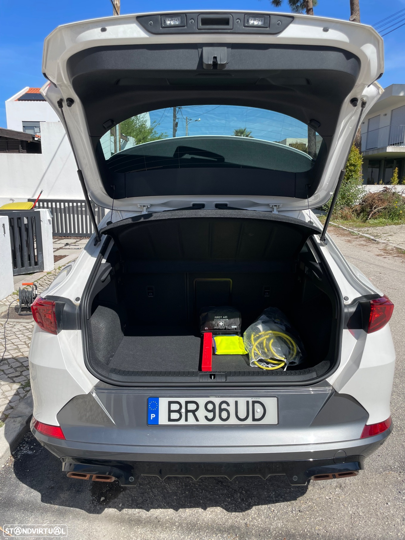 Cupra Formentor 1.4 e-Hybrid DSG - 12