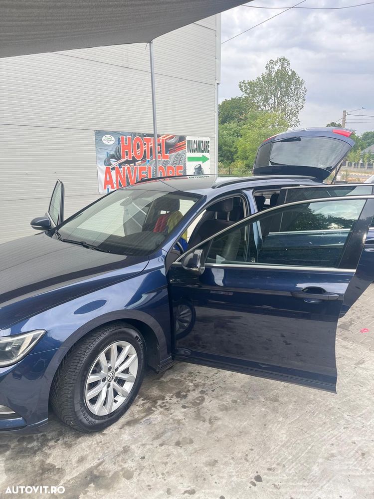 Volkswagen Passat 2.0 TDI Comfortline - 3