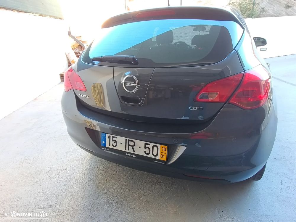 Opel Astra 1.7 CDTi Enjoy - 2
